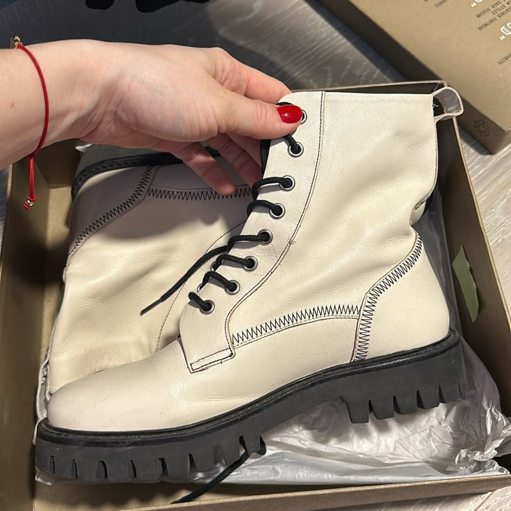 Asra boots leather